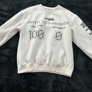 White hellstar crew neck